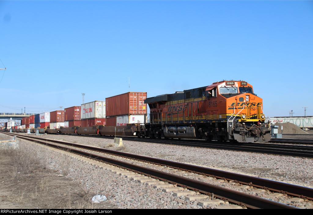 BNSF 8165 East